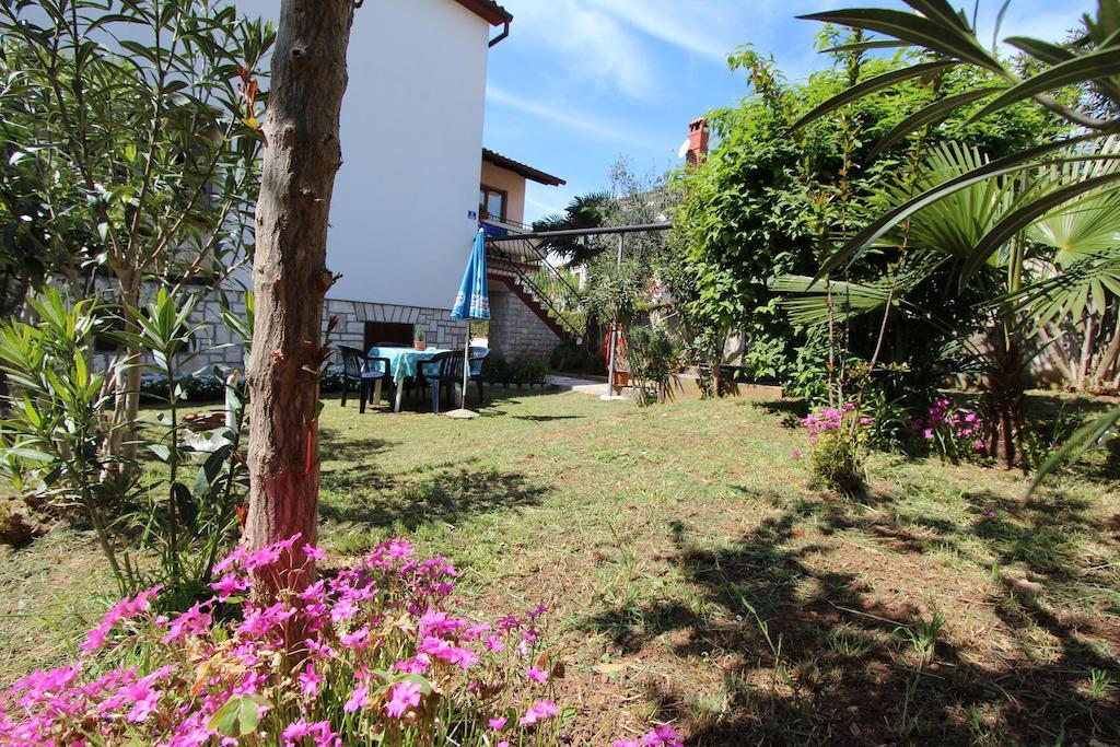 Apartments And Room Silvana روفينج المظهر الخارجي الصورة