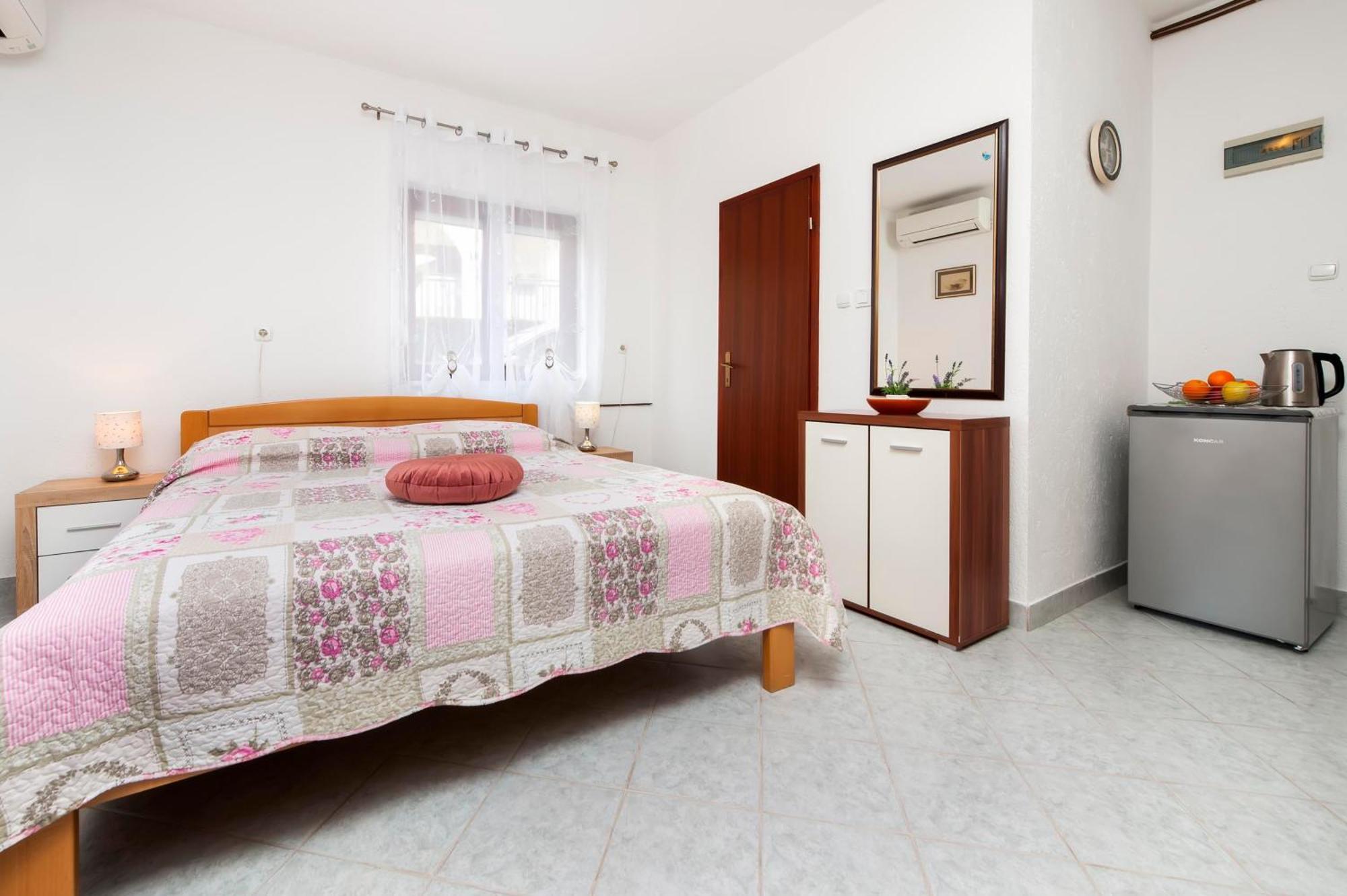 Apartments And Room Silvana روفينج المظهر الخارجي الصورة