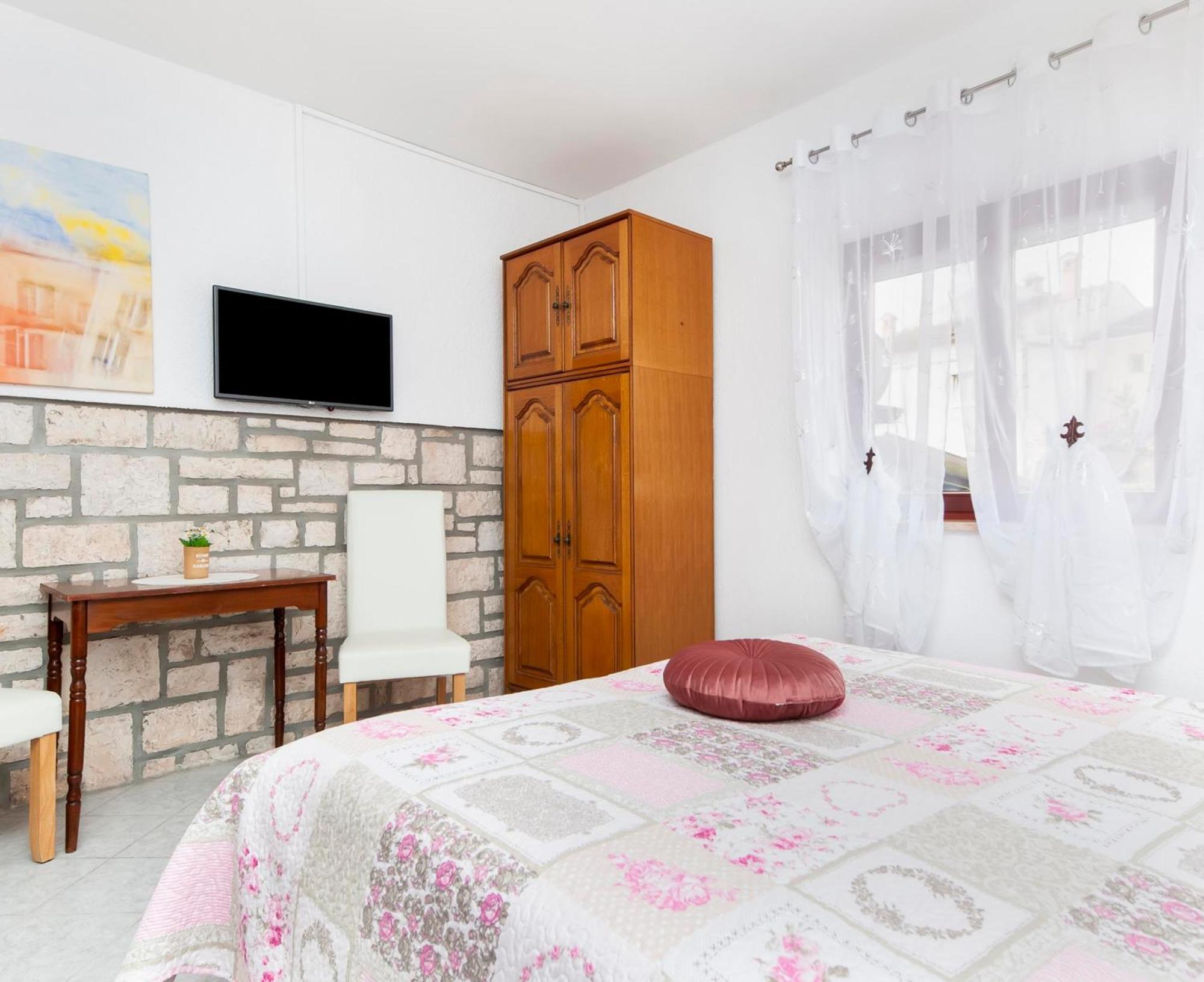 Apartments And Room Silvana روفينج المظهر الخارجي الصورة