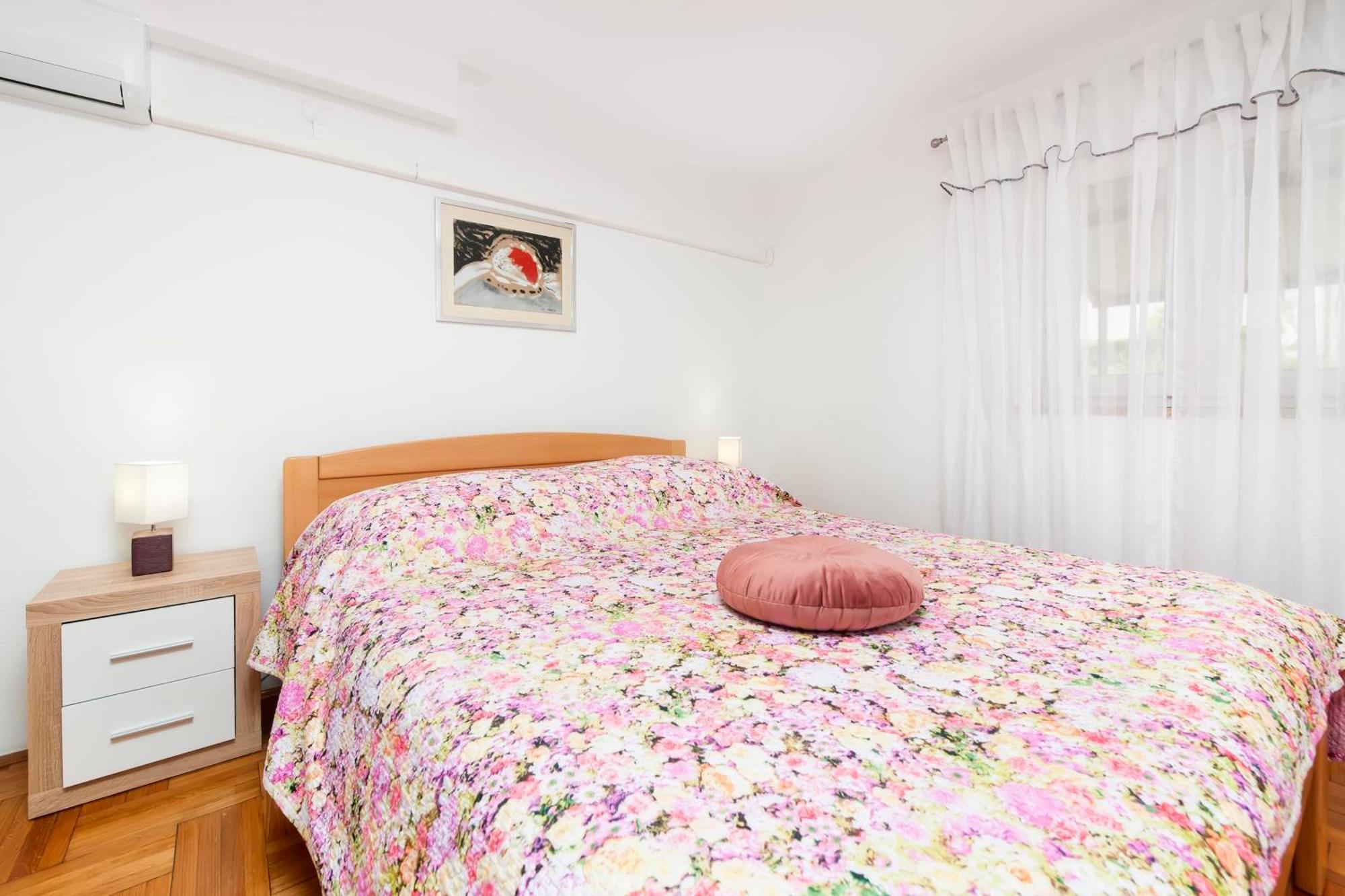 Apartments And Room Silvana روفينج المظهر الخارجي الصورة