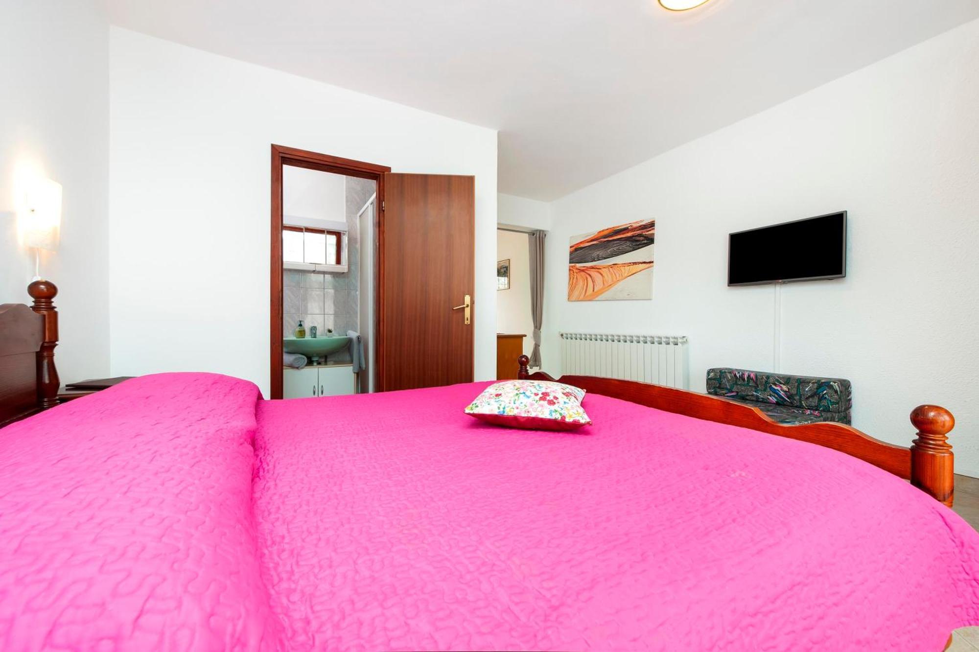 Apartments And Room Silvana روفينج المظهر الخارجي الصورة